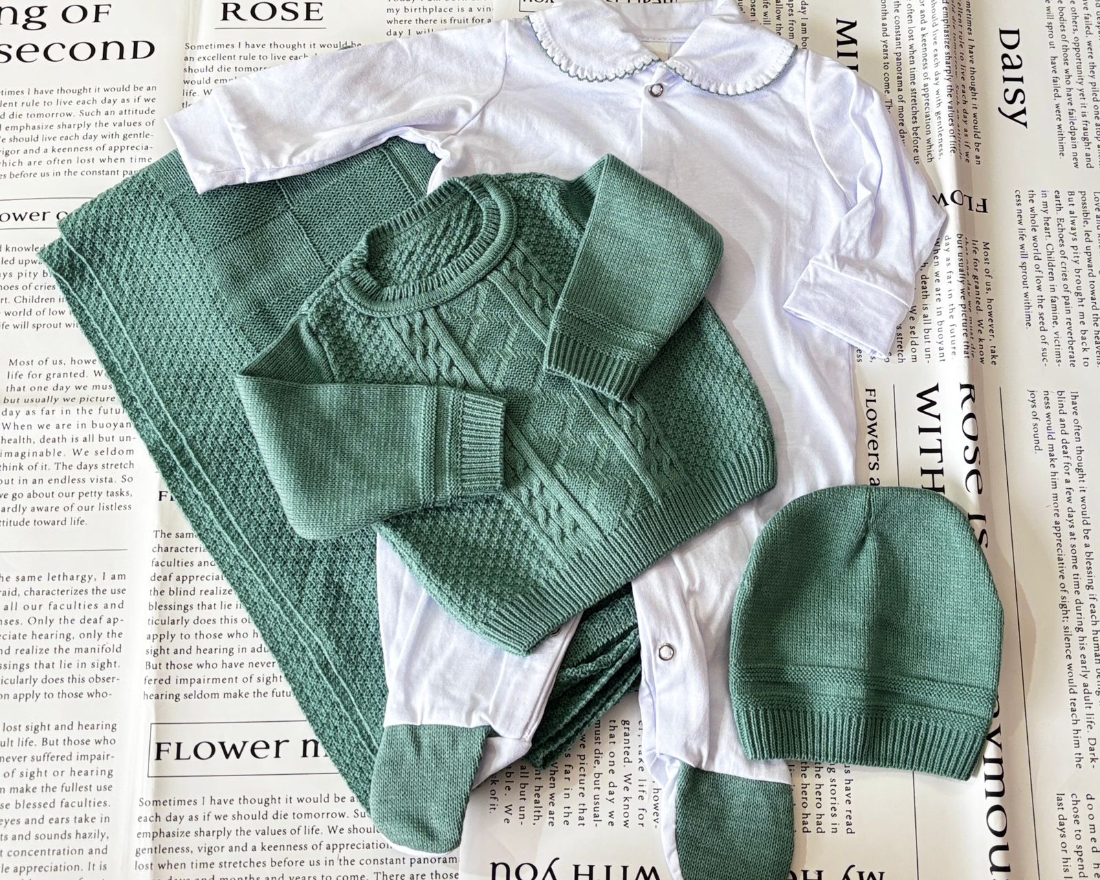 Salida de Maternidad de hilo 